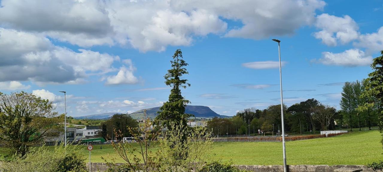 Yeats Village Sligo Extérieur photo